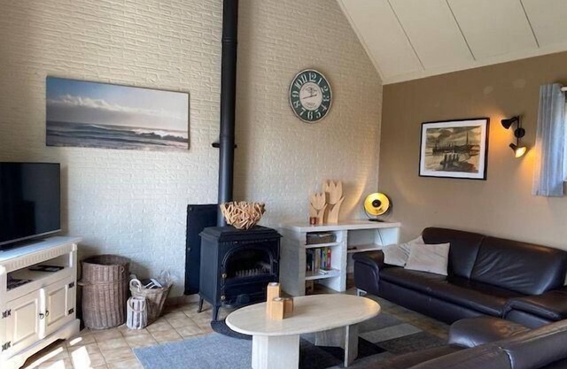 Holiday house with pool