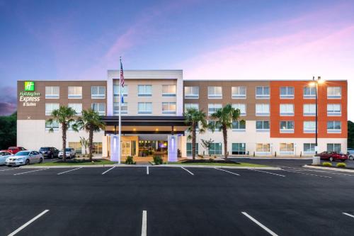 Holiday Inn Express & Suites - Greenville - Taylors by IHG