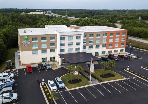 Holiday Inn Express & Suites Greenville S - Piedmont by IHG