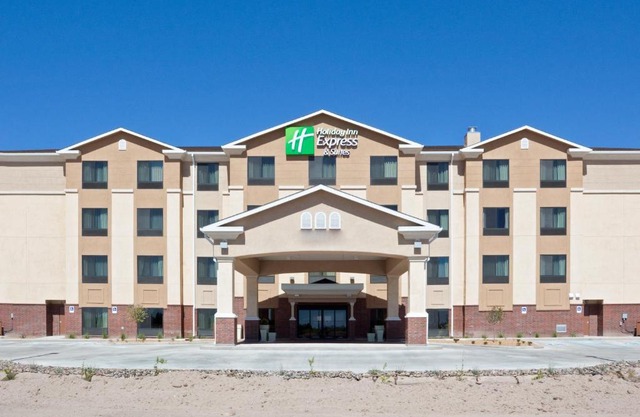 Holiday Inn Express & Suites Deming Mimbres Valley by IHG
