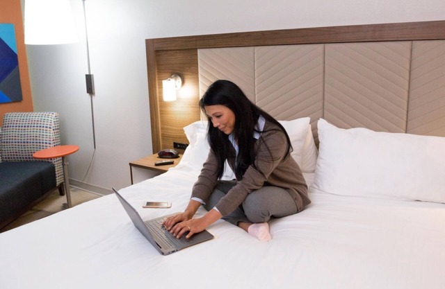 Holiday Inn Express & Suites Kokomo South by IHG