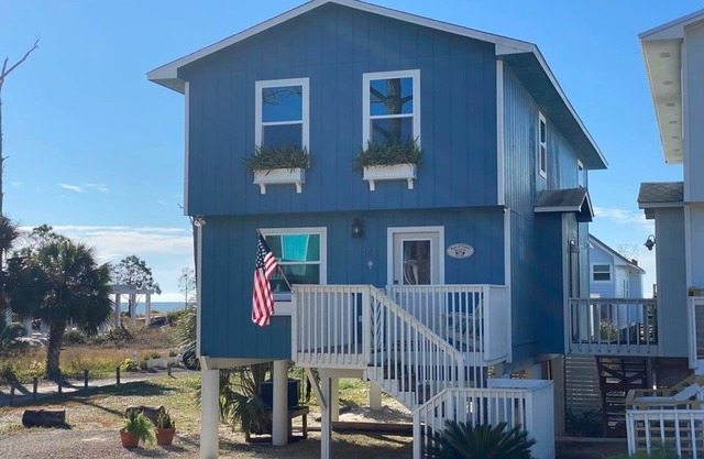 Holidays at the Beach! Luxury for Less!