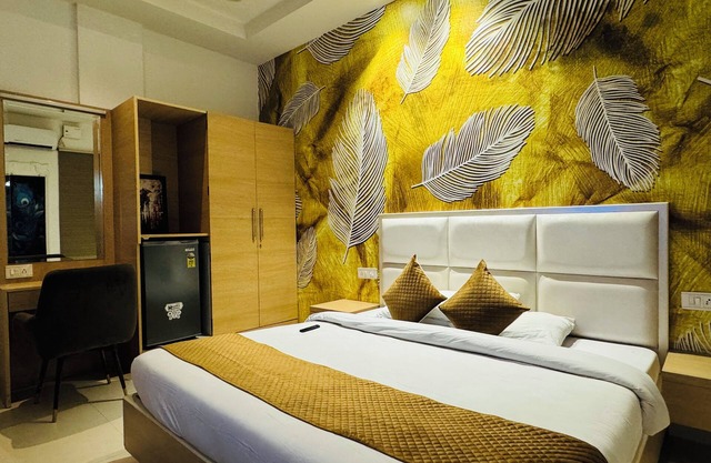 HolidayVilla & Suites Amritsar