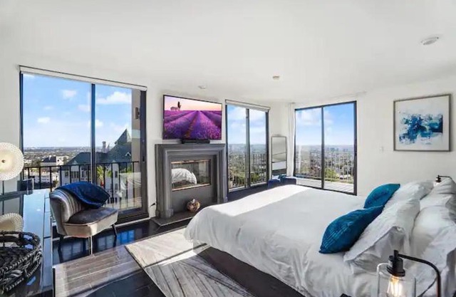 Hollywood Hills 20 Million dollar mansion