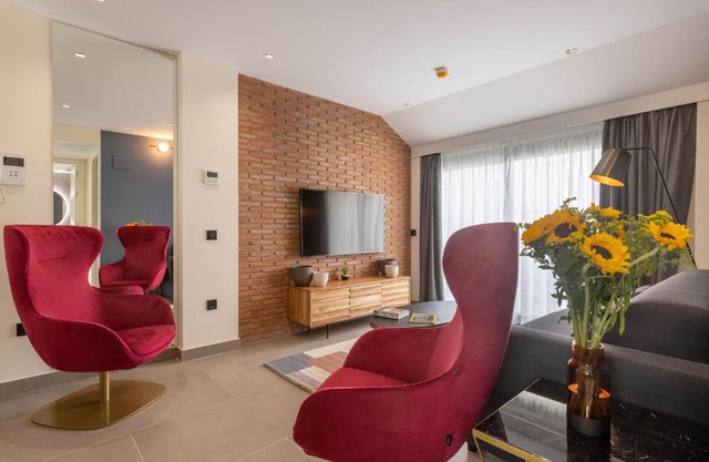 Home Art Apartments Soho