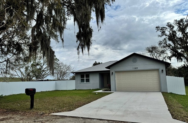 Home Away From Home in Thonotosassa