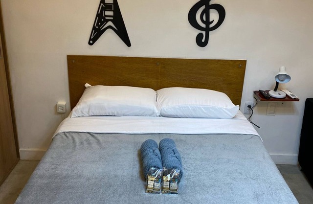 HOME IN RIO - Cinelândia II (the most ROCK N' ROLL)