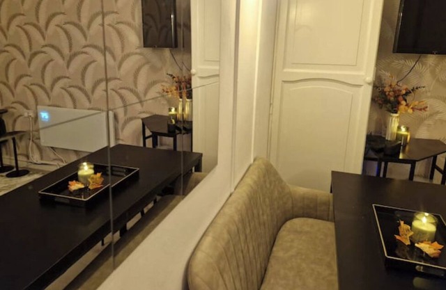 Home on the Broads - Just Renovated.