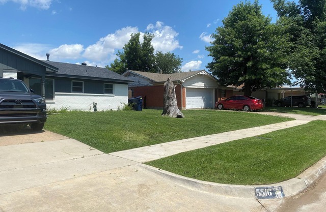 Home Suite Home Near the Airport, Downtown