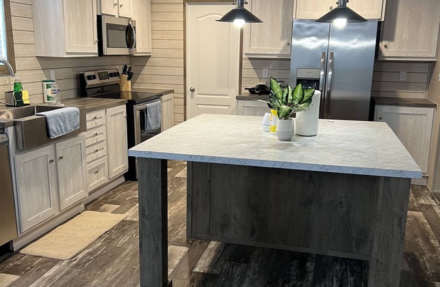 Home suite mobile home