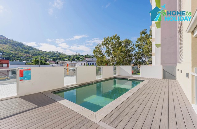 Home to Holiday at Kensington