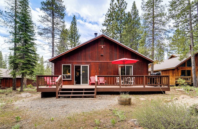 Home w/Deck + Access to Tahoe Donner Amenities!