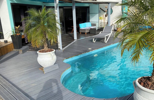 Homerez - Apartment in Saint-Pierre