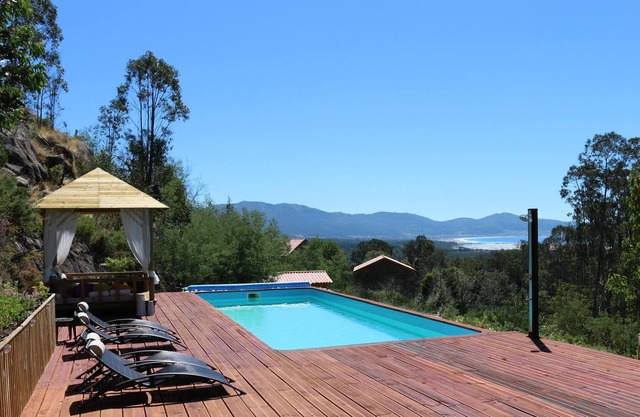 Homerez - Big house 8 km away from the beach with swimming-pool, jacuzzi and spa