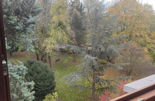 Homerez - Charming Apartment in Massy - 64m² with Balcony and Parking