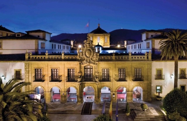 Homerez - Comfortable Apartment in Oviedo with Mountain View - 60 m²