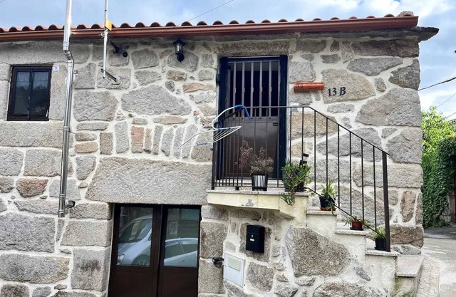 Homerez - Cozy house near Lobios