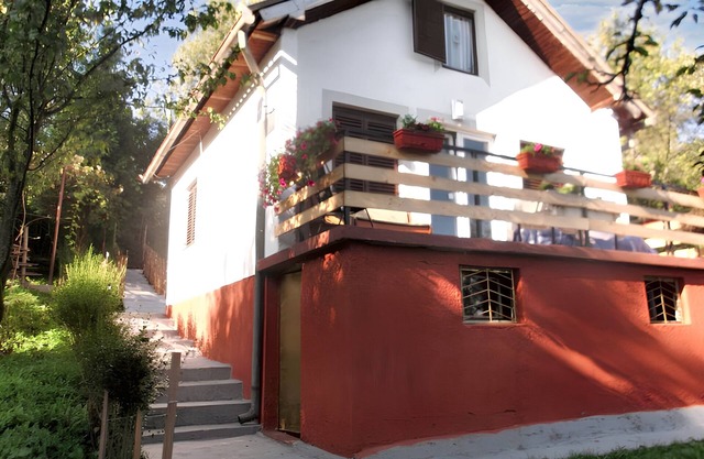 Homerez - Cozy House with Garden in Jazvine