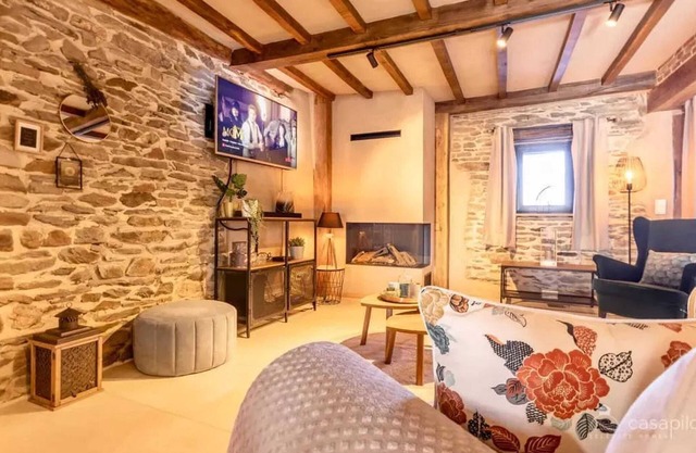 Homerez - Cozy House with Jacuzzi in Gouvy