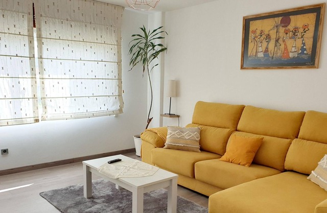 Homerez - Fantastic apartment With sea view