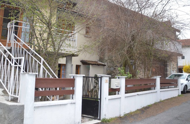 Homerez - House in Ferrières-Saint-Mary