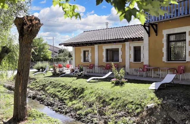 Homerez - House in Cardeñuela Riopico