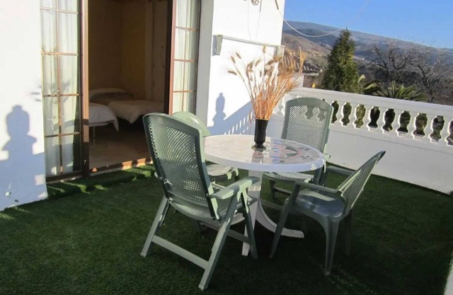 Homerez - Idyllic House in Yegen with Mountain View