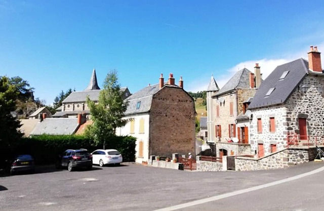 Homerez - Nice house for 5 ppl. with garden and terrace at Peyrusse