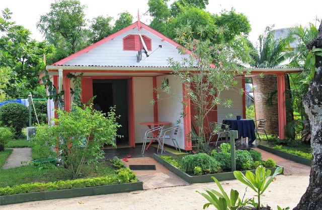 Homerez - Studio in Foulpointe with sea view