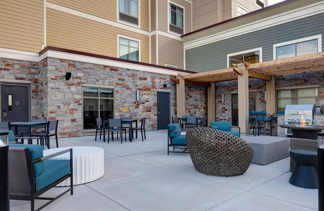 Homewood Suites by Hilton Oak Creek Milwaukee