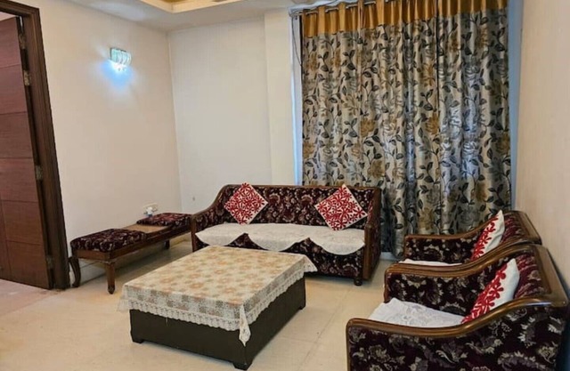 Homey 2 BHK Apartment