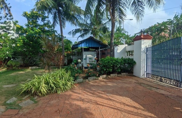 Honey nest Beach house