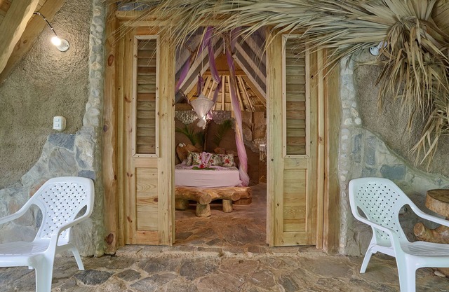 Honeymoon lilac orquid cabin #6, at Chalet Tropical bio-hotel