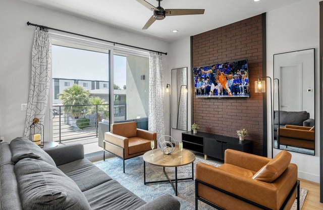 Horizon - 2 Units - Jacuzzi - Private Balconies