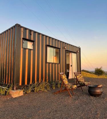 Hospedagem Morro do Buda Container