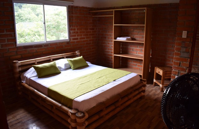 Hospedaje Los Pinos, cabaña en Minca