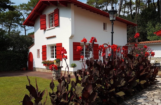 Hossegor. Villa between lake and ocean for 4/6 people