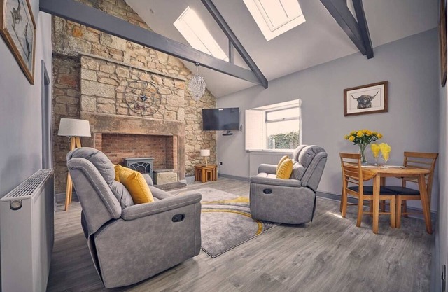 Host & Stay | Bluebell Cottage