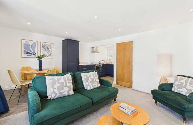 Host & Stay | Cringle Cottage