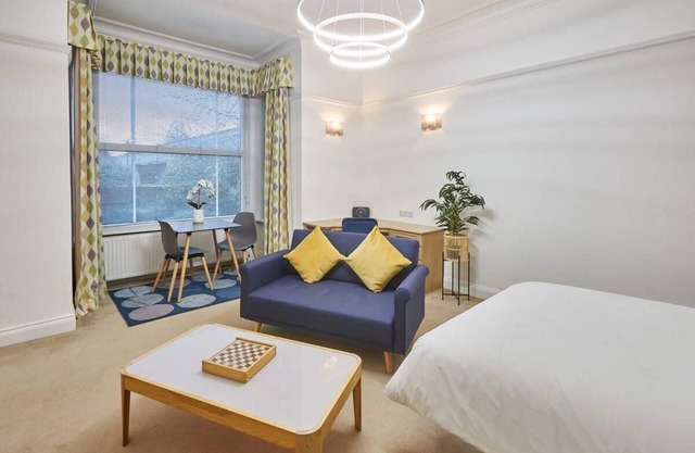 Host & Stay | Thamesview