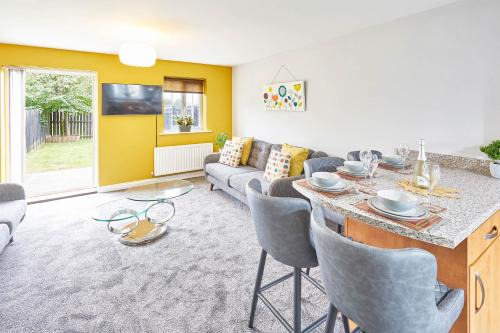 Host & Stay - The Tardis