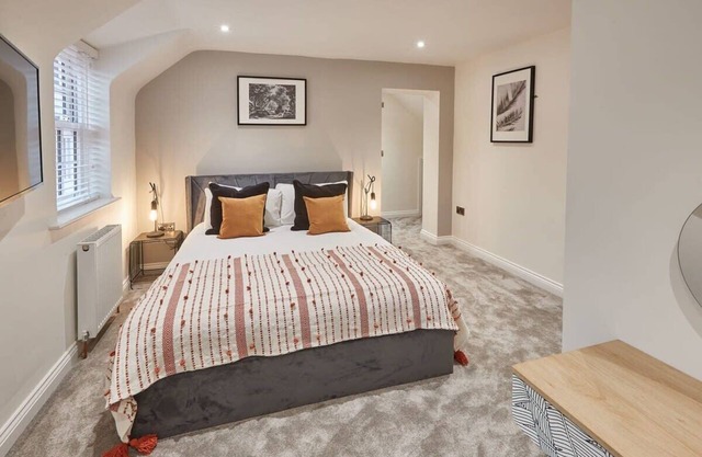 Host & Stay | Uggleby House