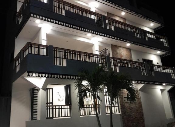 Hostal Marina Samana