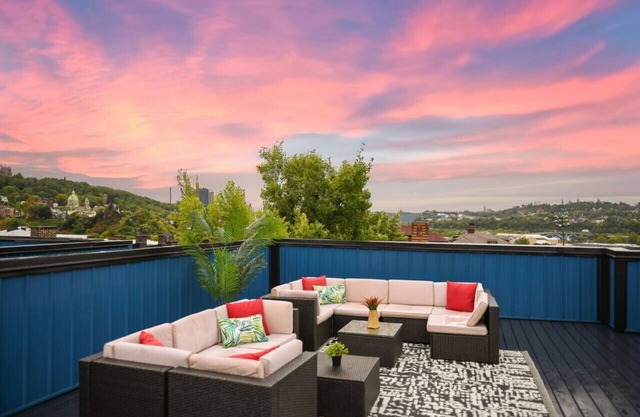 ★ HostWise Stays ★ Luxe Kid-Friendly Home with Rooftop deck, Garage, High End Kitchen, More!
