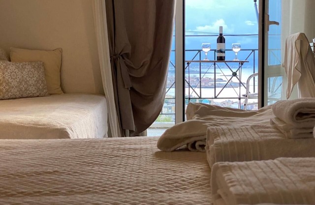 Hotel Akrotiri