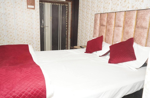 Hotel Ambassador Grand