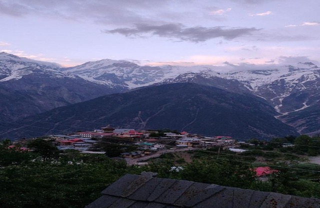 Hotel Apple Pie Kalpa