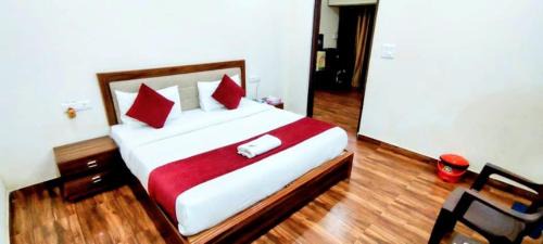 Hotel B Stays Near AIIMS Hospital