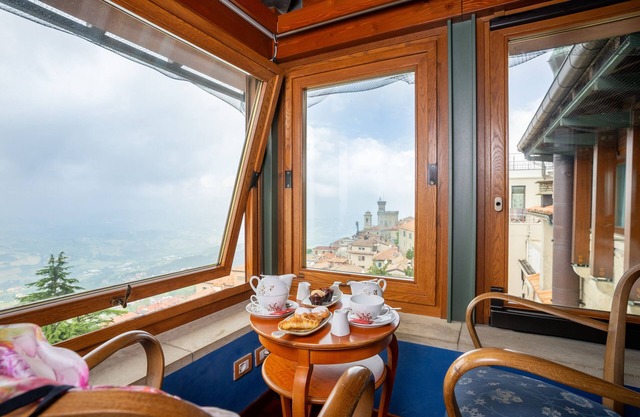 Hotel Cesare