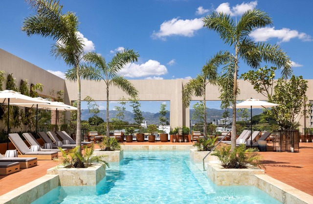 Hotel Santiago, Curio Collection by Hilton